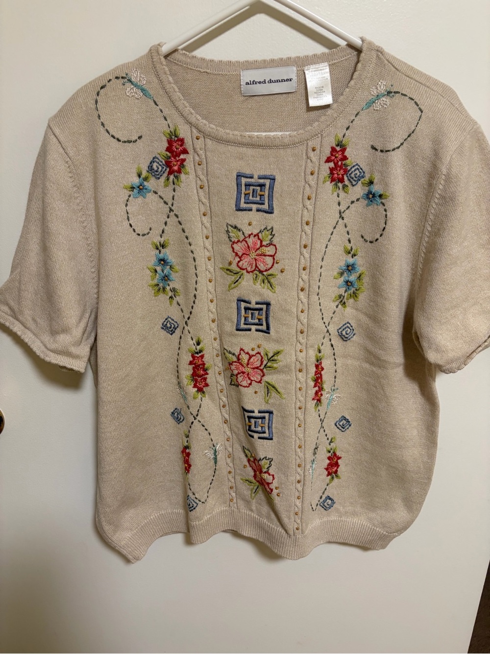 Alfred Dunner Beige Short-Sleeve Embroidered Floral Crewneck Sweater